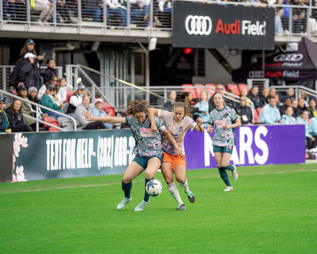 Washington Spirit Captain Rudd holding off Gotham Reiten