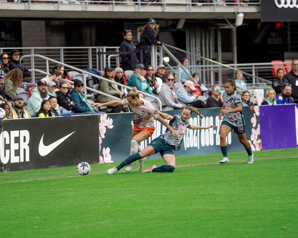 Spirit’s Carle slide tackle